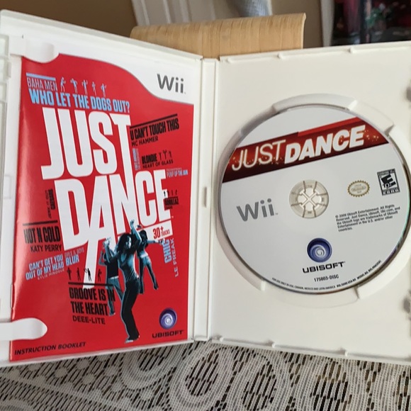 Wii Just Dance game 2009 - Picture 5 of 6
